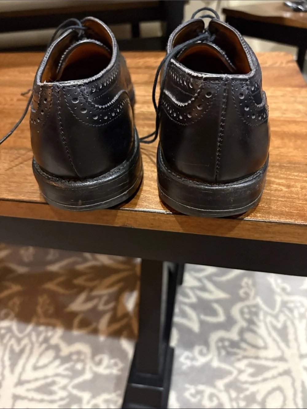 Allen Edmonds Sanford. Black. 9.5.